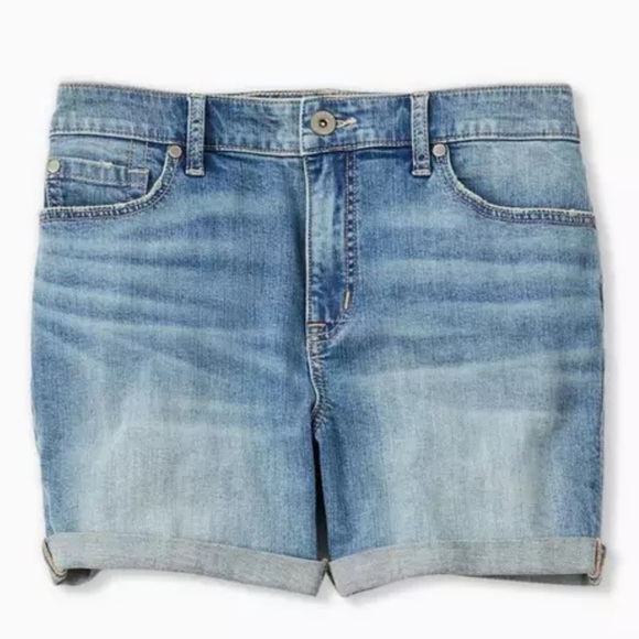 Torrid 5 Inch Vintage Stretch High-Rise Short Size 20 - Picture 1 of 12